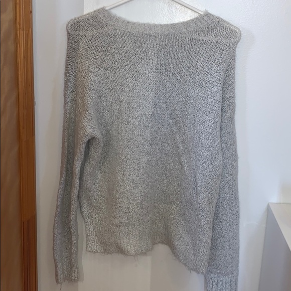 PACUSUN LIGHT GREY SWEATER - Picture 2 of 3